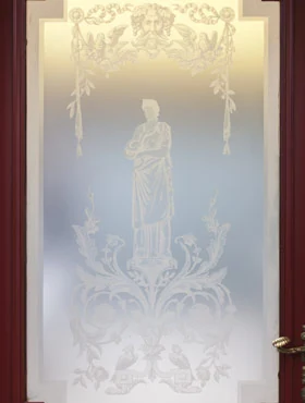Geätzte Glastür mit Ornament und Frauenfigur